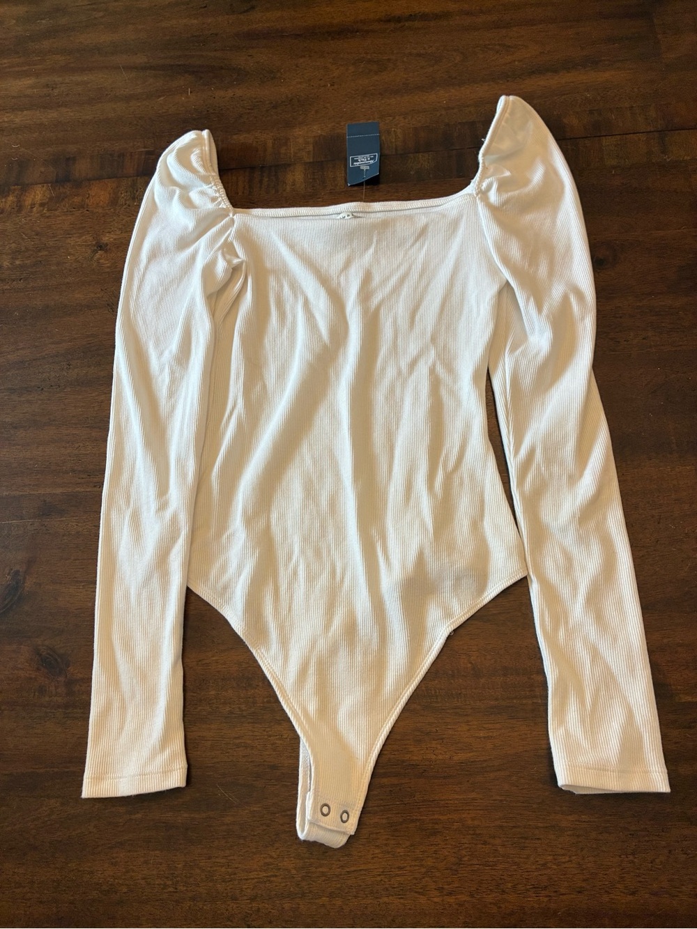 Abercrombie and Fitch Bodysuit Women’s Medium White Long Sleeve Square Neck NWT